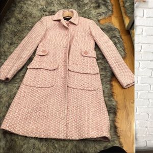Moda international pink metallic coat